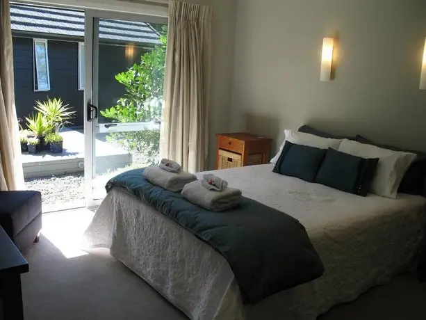 Karapiro Willows Luxury B & B