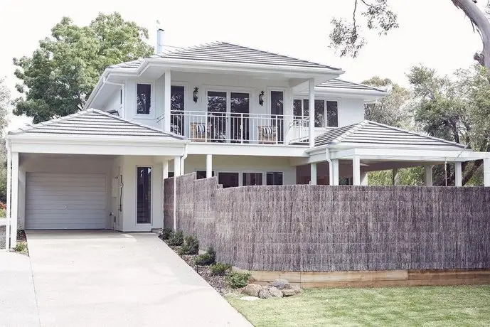 Verandah Retreat