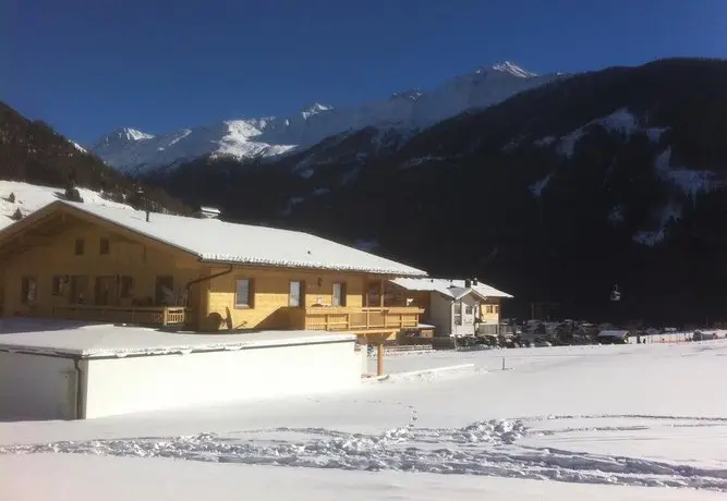 Grossglockner Goldried Chalet