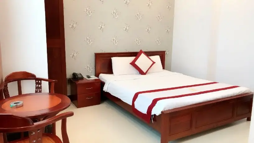 Thi Long Phung 2 Hotel