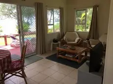 Muri Beach Holiday Homes 