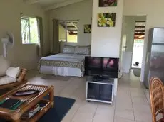 Muri Beach Holiday Homes 