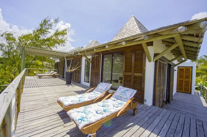 Koki Bonheur Beachfront Villa By StayMauritius