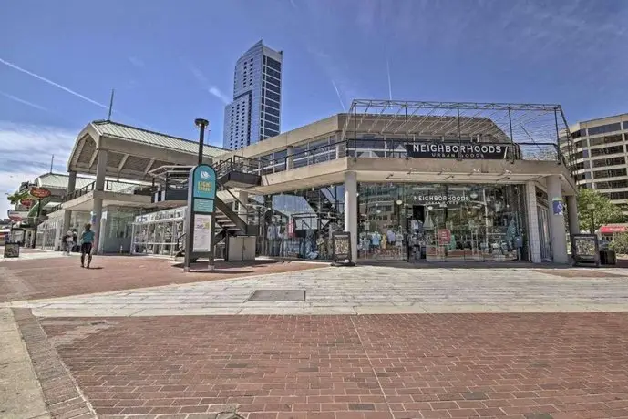 Chase Apartments at Light Street - Baltimore Inner Harbor & Convention Center