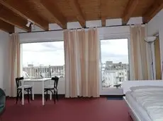 Tolstov-Hotels Big Room Apartment Dusseldorf 