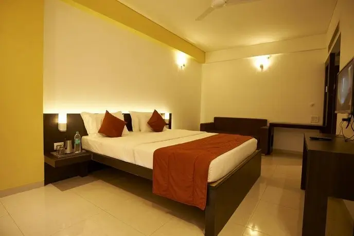 Hotel City Point Shirdi 