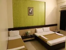 Hotel Shri Krishna Shirdi 