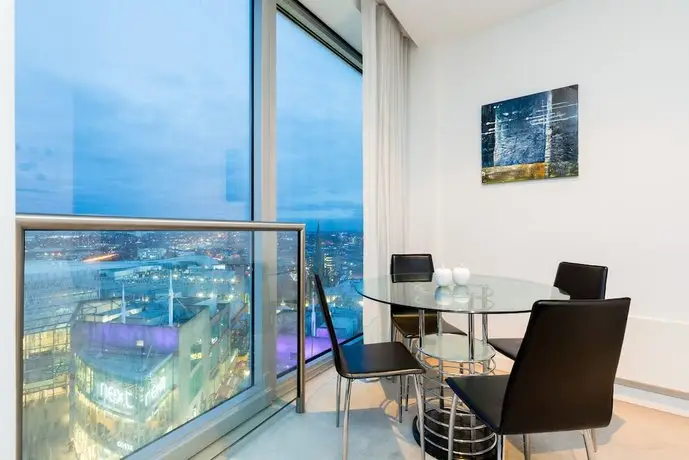 Birmingham Serviced Apartment-Rotunda 