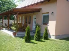 Eszter apartmanhaz 