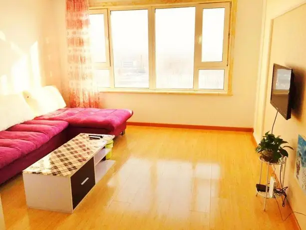 Changchun Golden Olive Apartment Guanghua College Branch