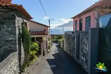 Casa de Pedra Porto Moniz 