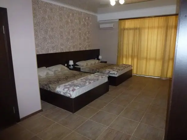 Ksenia Guest House Lazarevskoye 