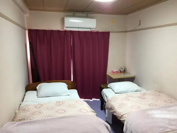 Backpackers Dorms Miwa Apartment