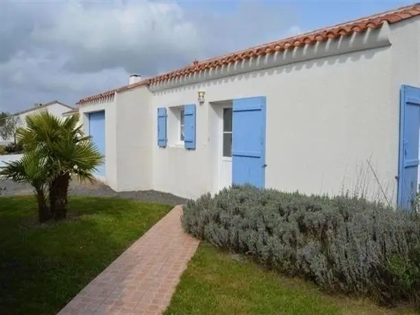 Rental Villa Spacieuse 