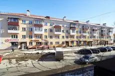 PaulMarie Apartments on Karpovicha 