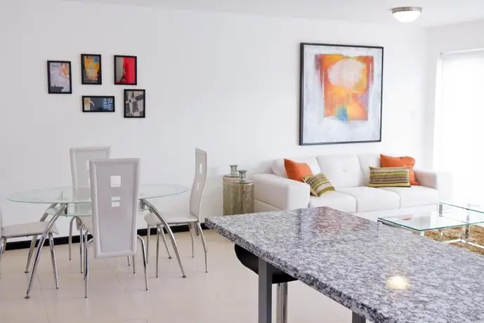 Modern 3 Bedroom Apartment