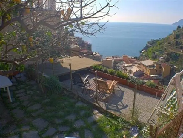 Sea Breeze Manarola 