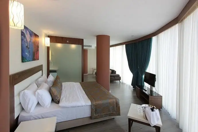 Forum Suite Otel 