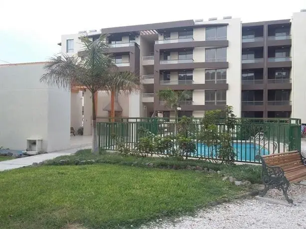 Condominio Surire