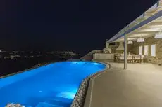 Naxos Rock Villas 