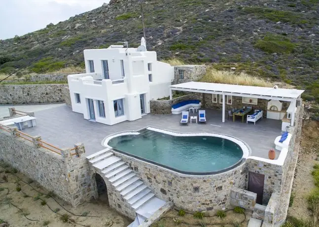 Naxos Rock Villas 