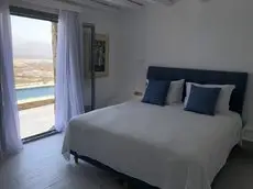 Naxos Rock Villas 