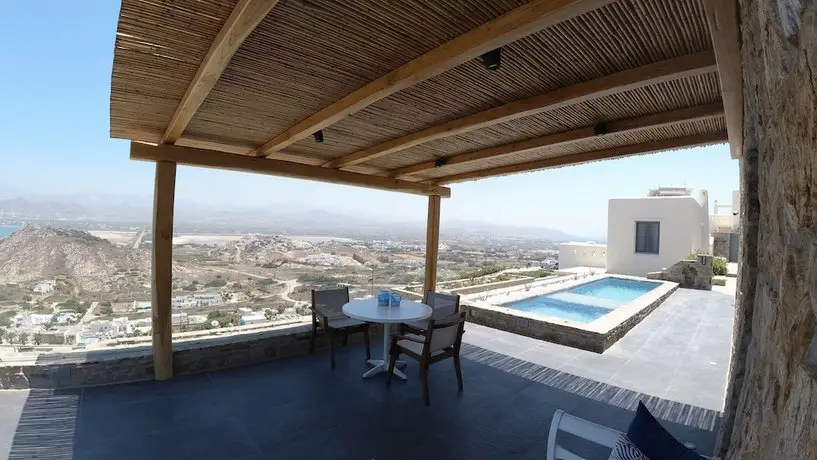 Naxos Rock Villas 