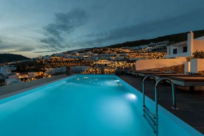 Cova Mykonos Suites 