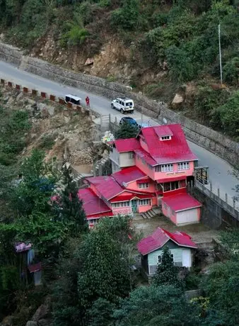 Youth Hostel Sirikhola