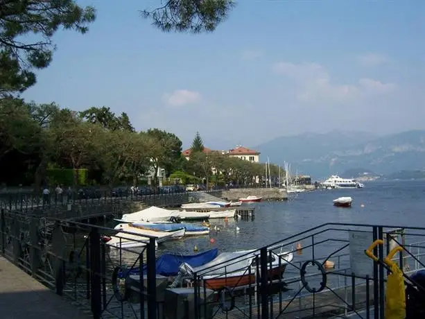 Imelde Sul Lago 