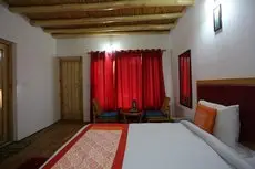 Hotel lhalingkha 