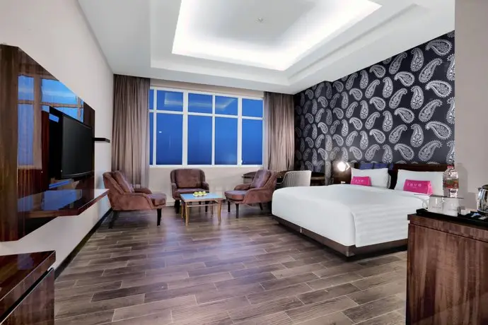 Favehotel S Parman Medan 