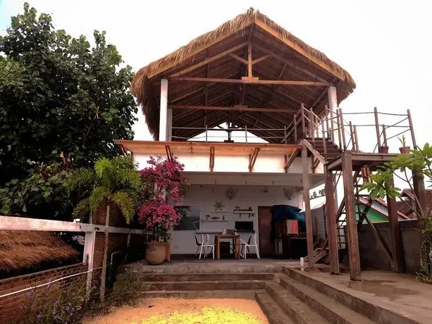 Charlies Shack Lombok