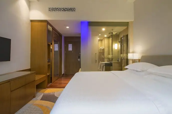 Four Points by Sheraton Manado 