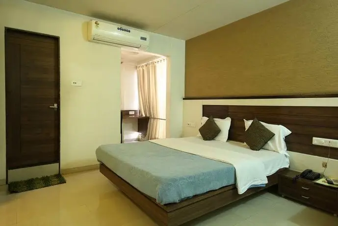 Hotel Apex Ankleshwar 