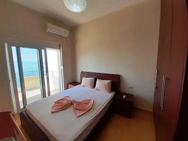 Agora Sea View Apartment