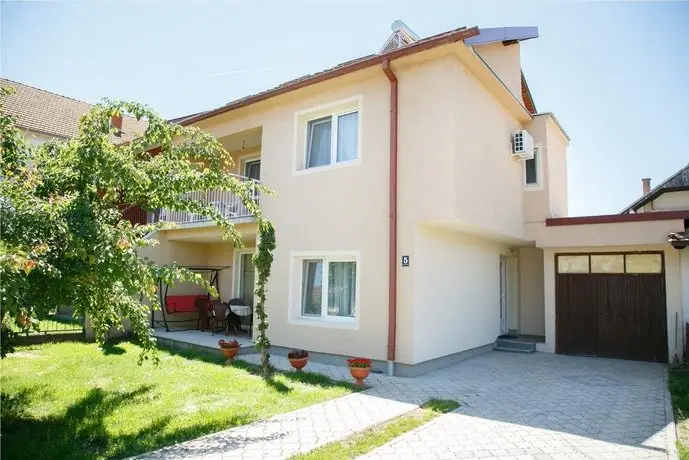 Apartments Kuca Aleksic