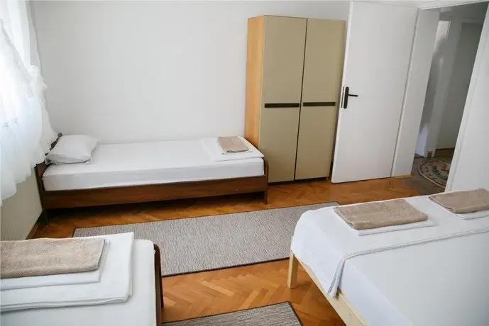 Apartments Kuca Aleksic