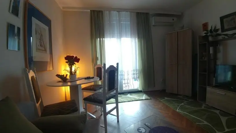 Apartment Aba