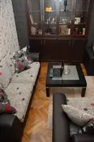 Apartment Khagani 