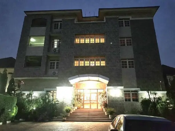 Serendib Hotel & Service Apartments