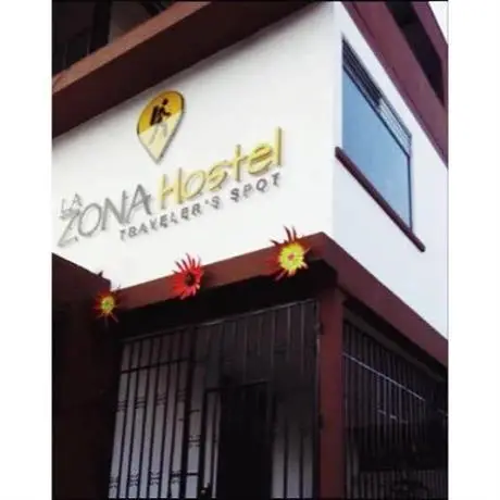 La Zona Hostel 