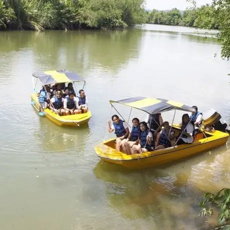 River Nature Hotel 