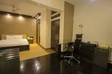 Rafflesia Serviced Apartments 