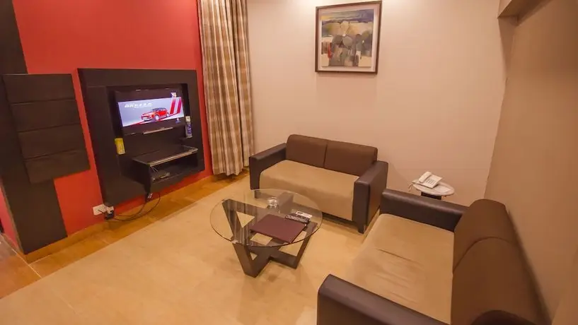 Rafflesia Serviced Apartments 