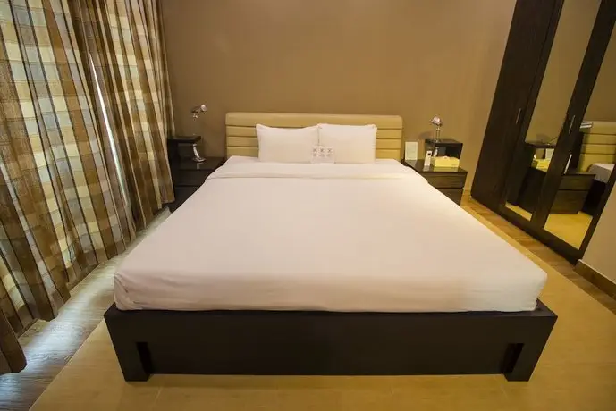 Rafflesia Serviced Apartments 