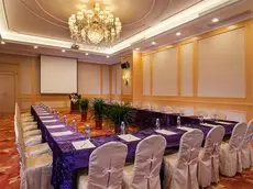 Vienna Hotel Qingyuan Taihe Ancient Cave Scenic Area 