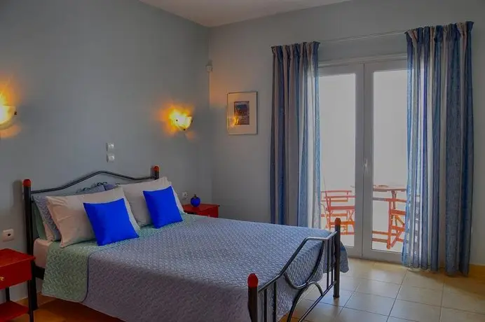 Pyrgos Zante Suites 