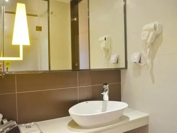 IU Hotel Qingyuan Fogang