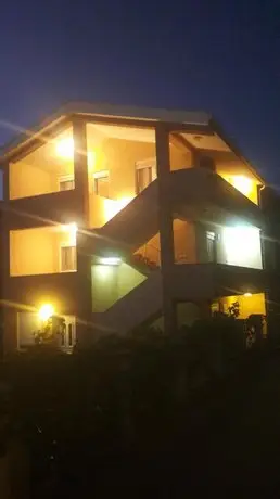 Apartments Safija